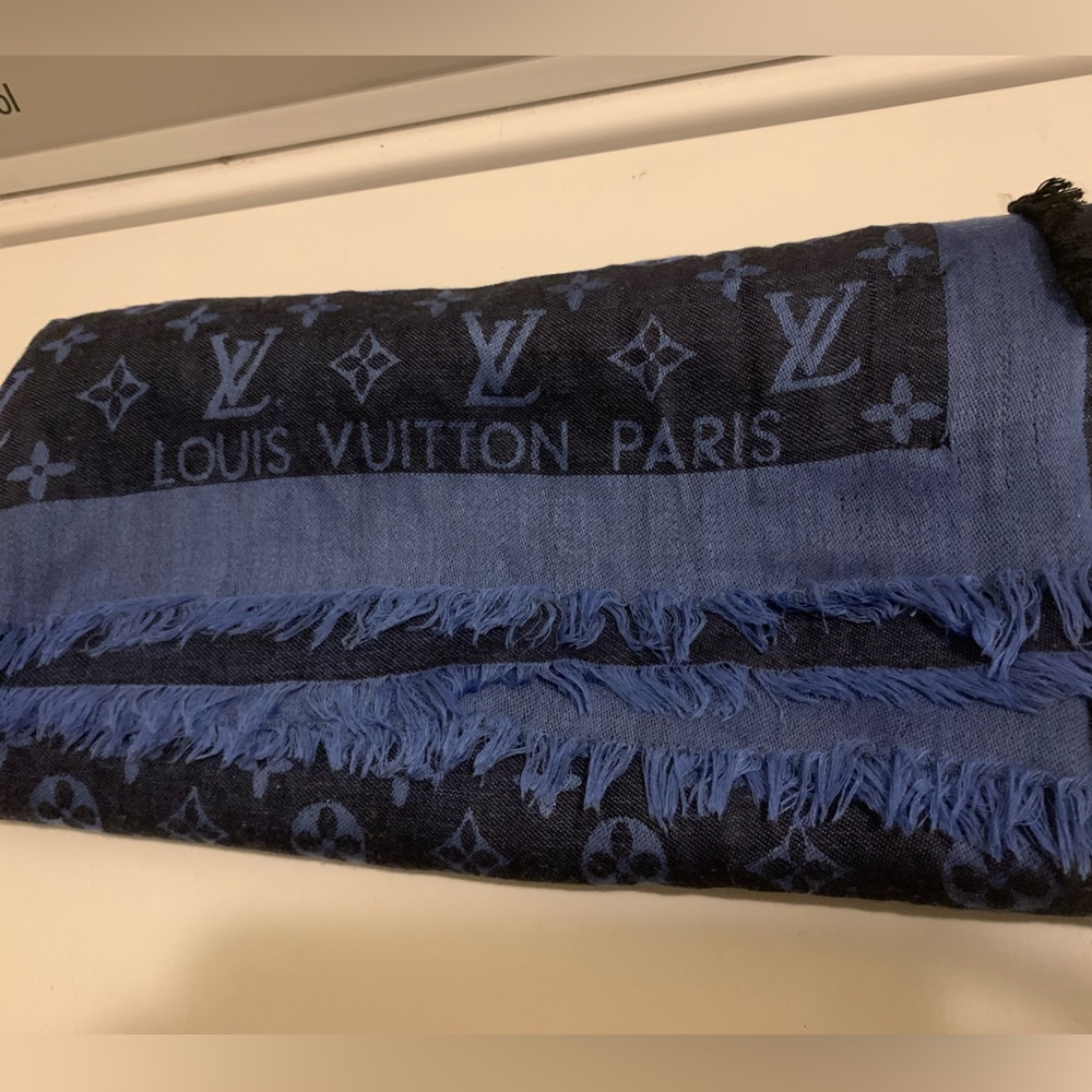 Louis Vuitton Monogram Shawl and Scarf